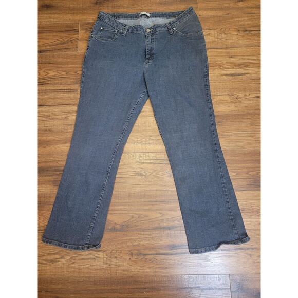 Riders by‎ Lee Straight Women's size 18W Long Wash Blue Denim Jeans 36x30 - Picture 1 of 11